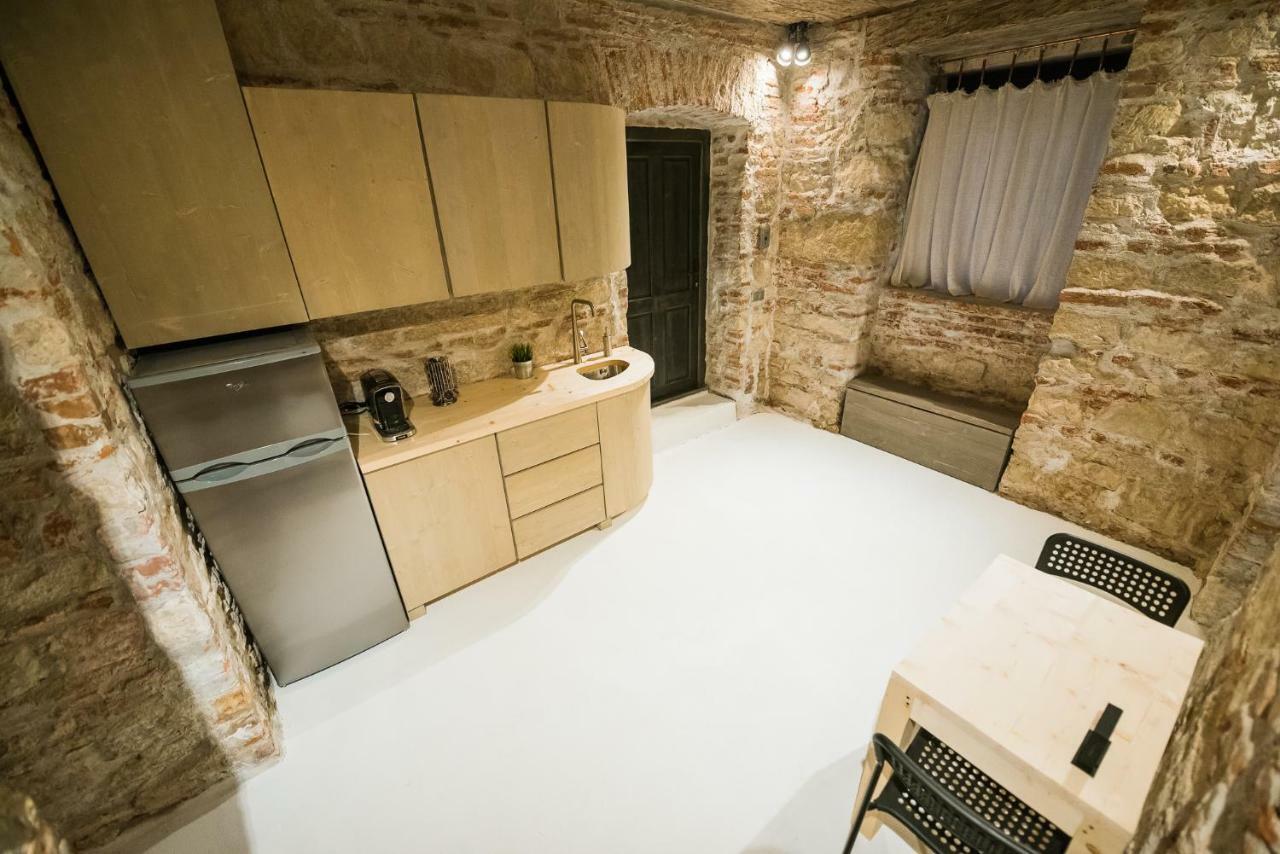 Old Central Apartment คลูจ-นาโปกา ภายนอก รูปภาพ