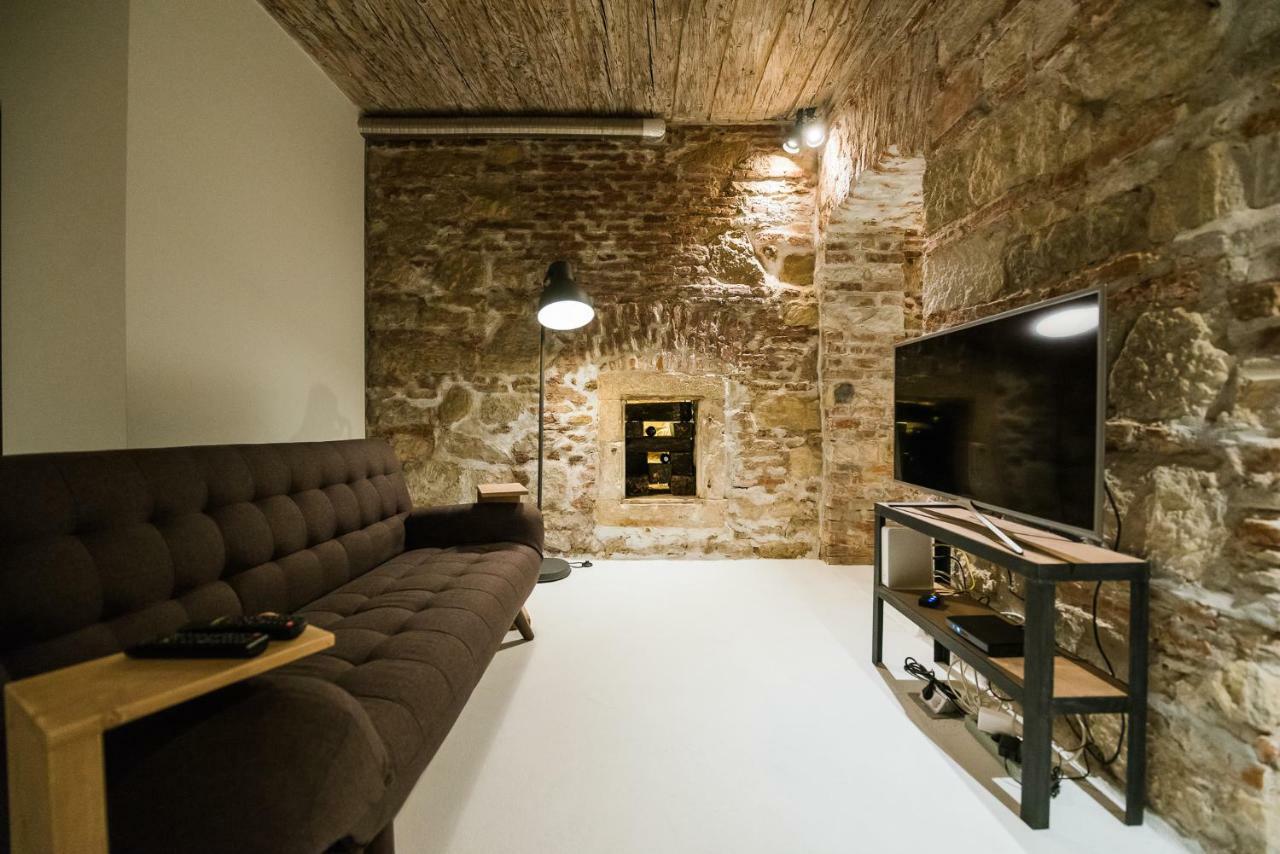Old Central Apartment คลูจ-นาโปกา ภายนอก รูปภาพ